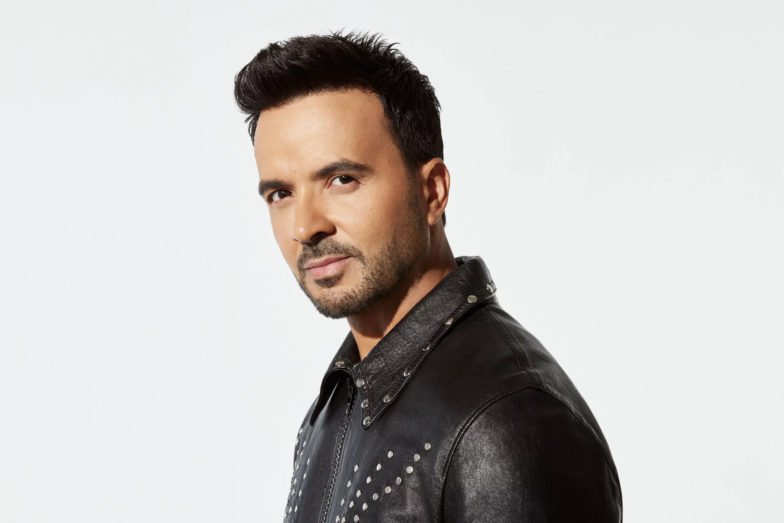luisfonsi luisfonsi